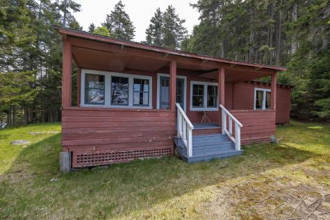 86 Captains Quarters Road Tremont ME 04674