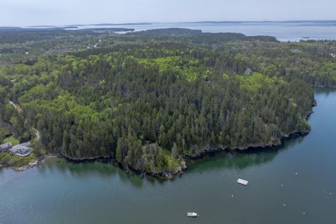 86 Captains Quarters Road Tremont ME 04674