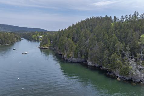 86 Captains Quarters Road Tremont ME 04674