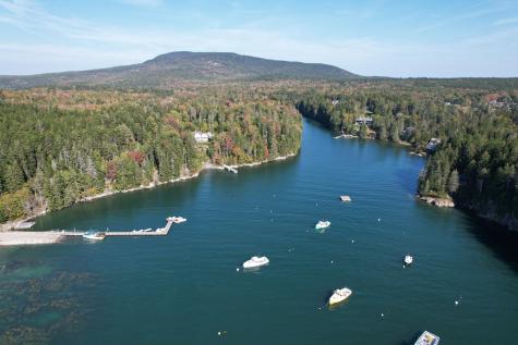 86 Captains Quarters Road Tremont ME 04674