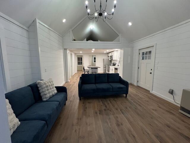 39 Mackenzie Avenue Lincoln ME 04457