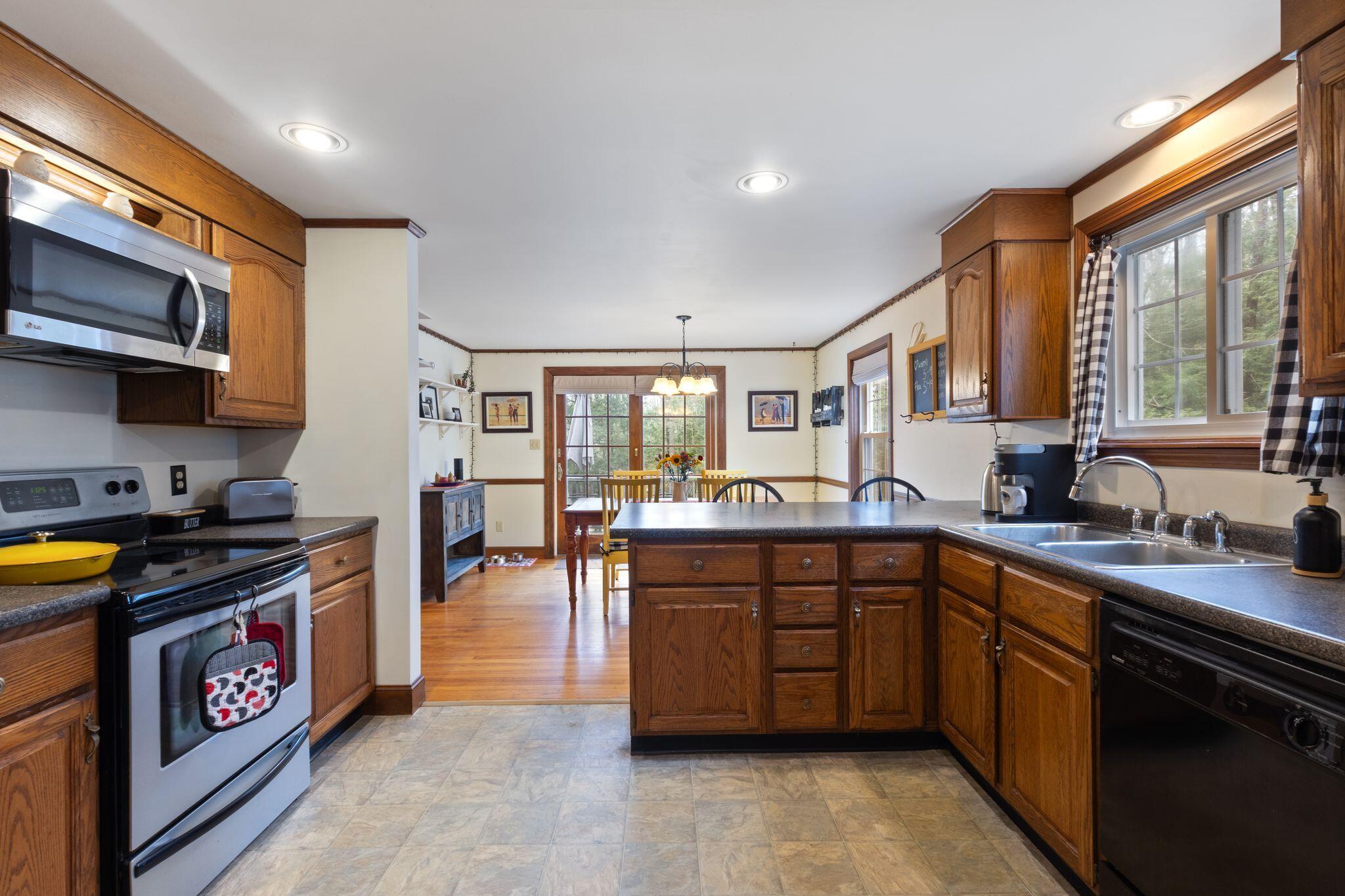 16 Richard Road Gorham ME 04038