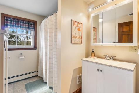 16 Richard Road Gorham ME 04038