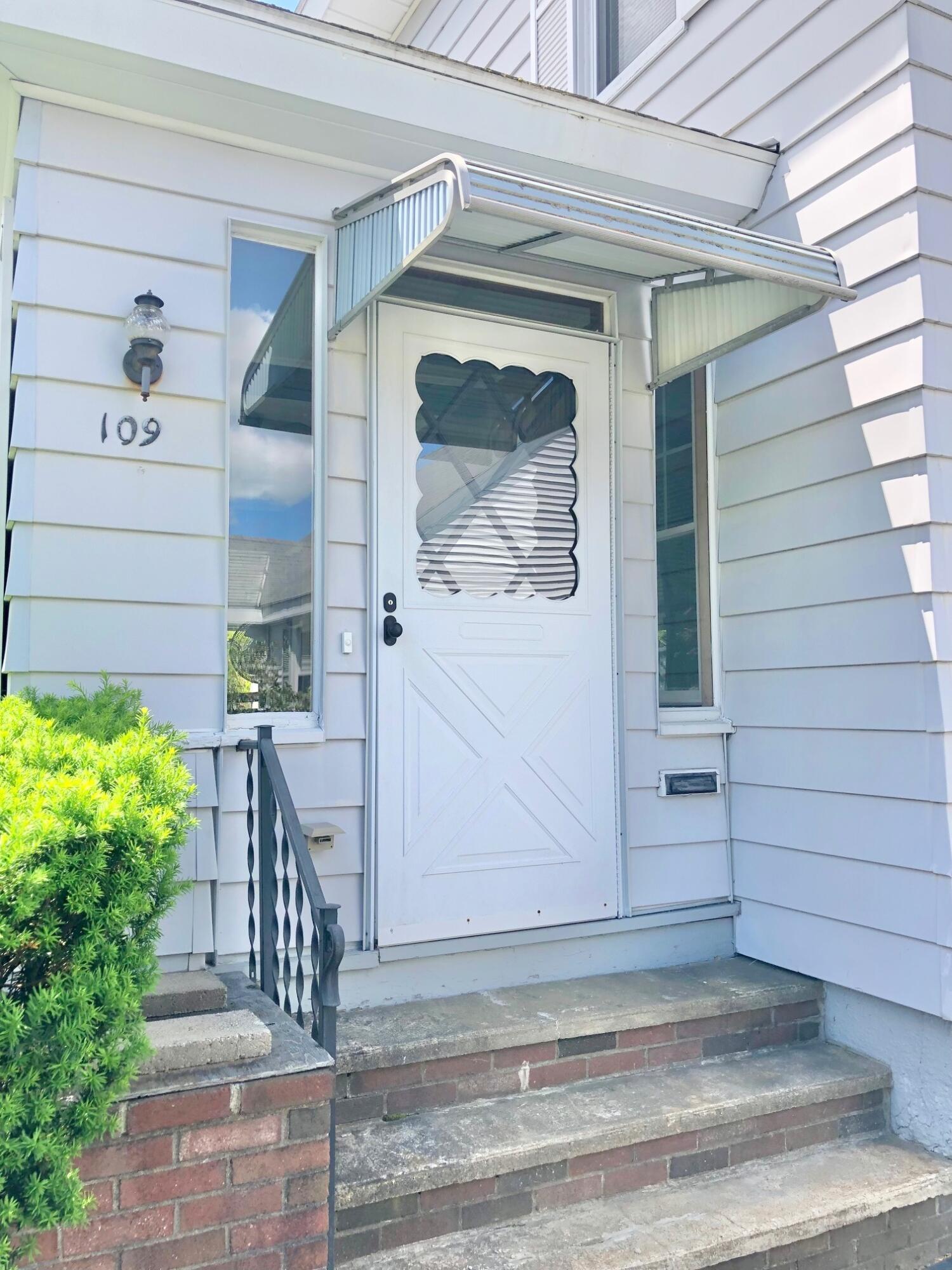 109 Lebanon Street Sanford ME 04073
