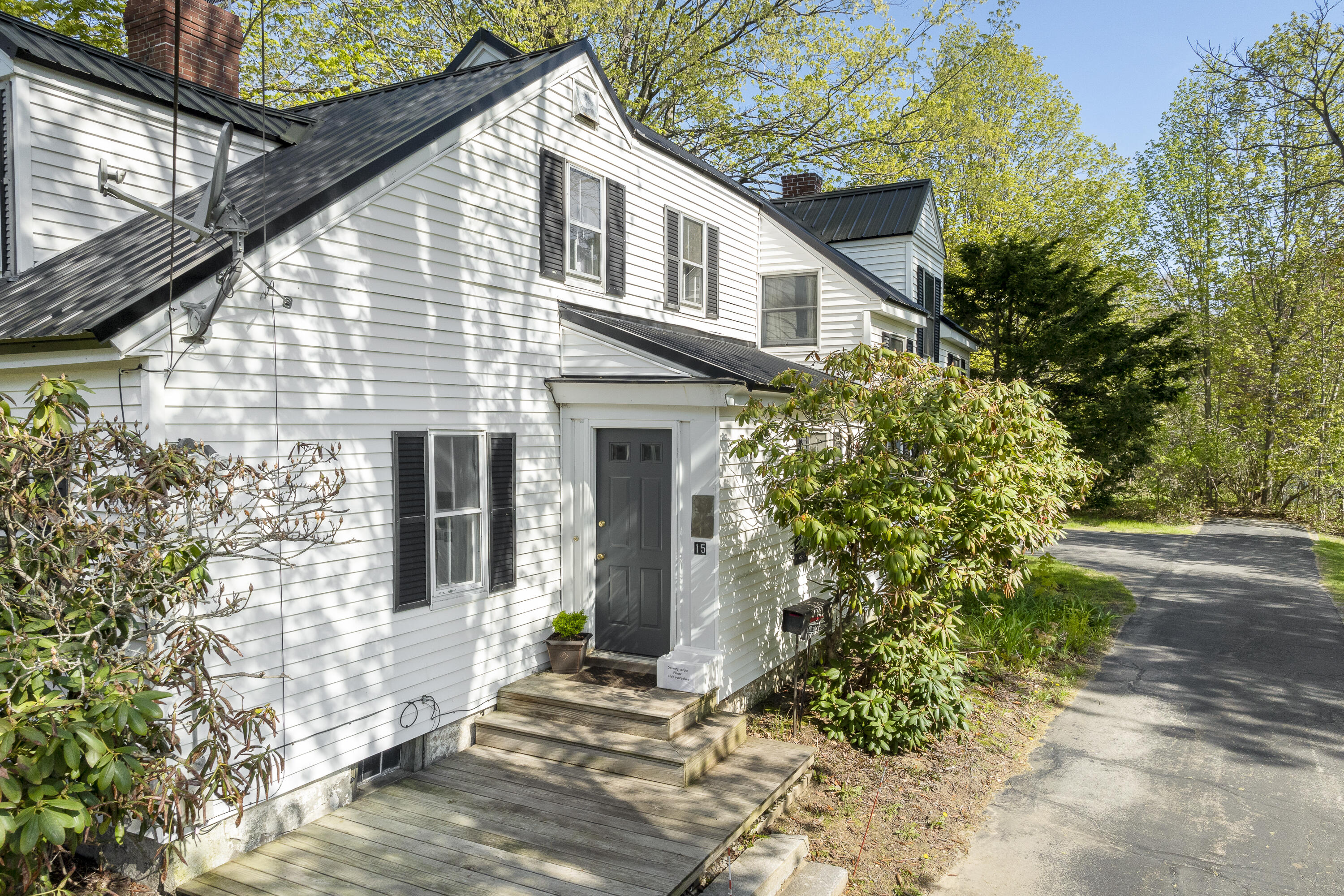 15 Winter Street Topsham ME 04086