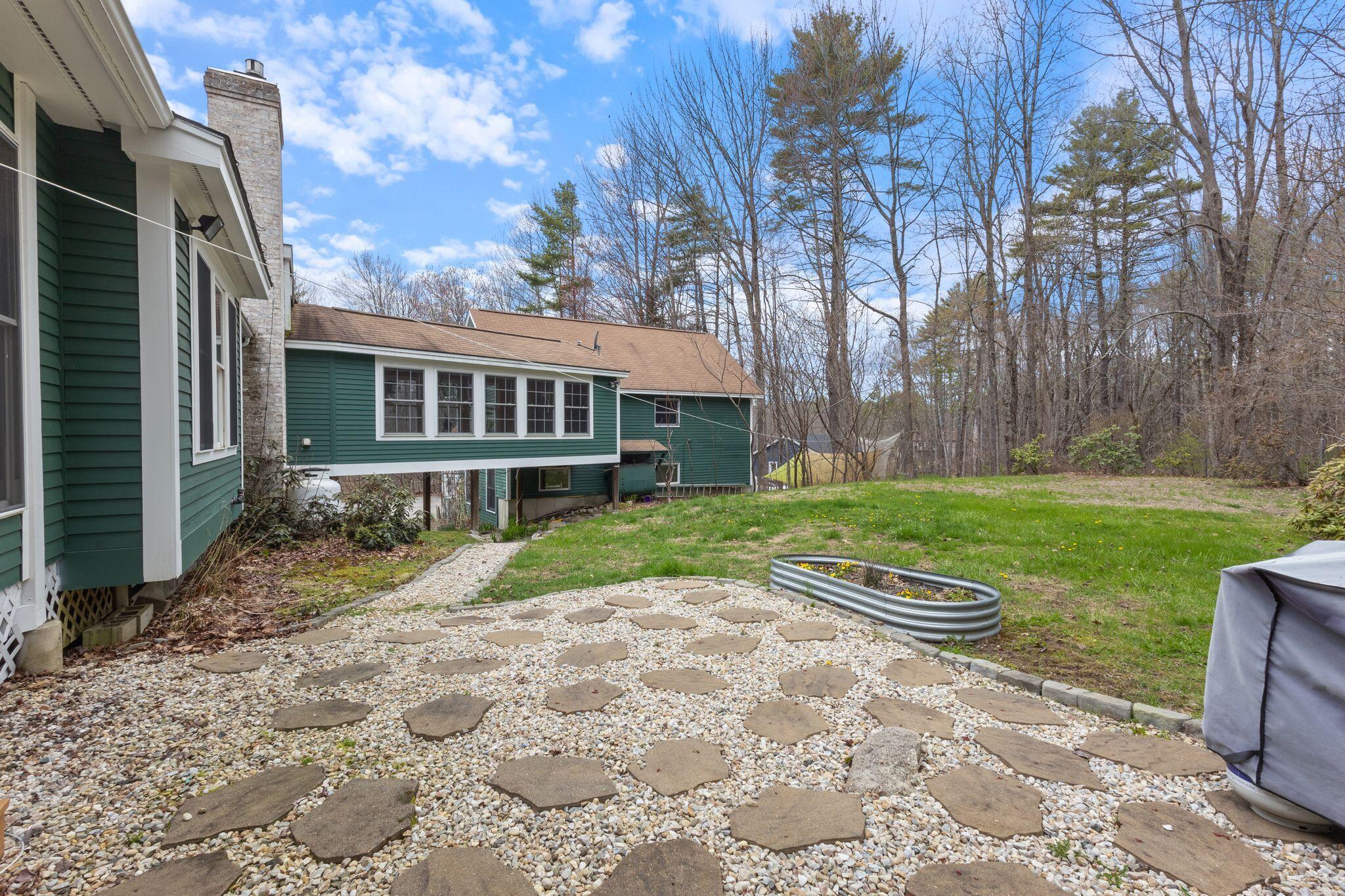 148 Spiller Hill Road Raymond ME 04071