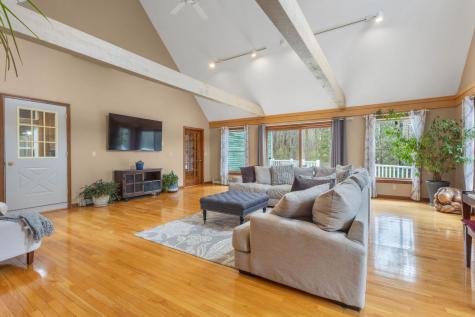 148 Spiller Hill Road Raymond ME 04071