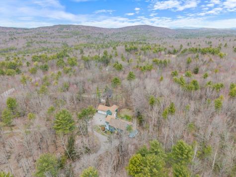 148 Spiller Hill Road Raymond ME 04071