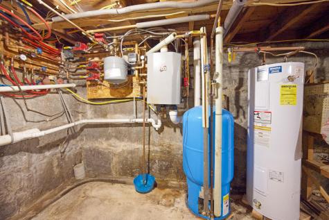 12 Sebasticook Avenue Newport ME 04953