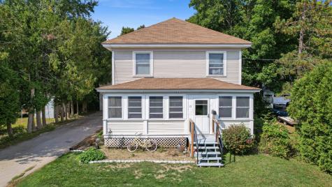 12 Sebasticook Avenue Newport ME 04953