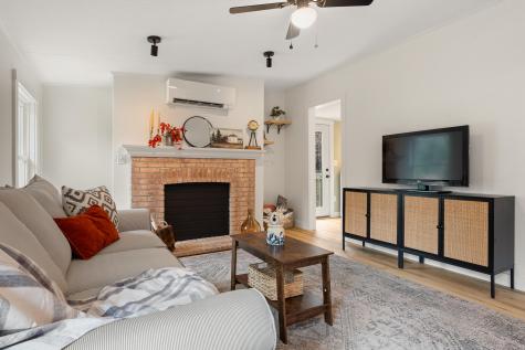 158 Lord Road Buxton ME 04093