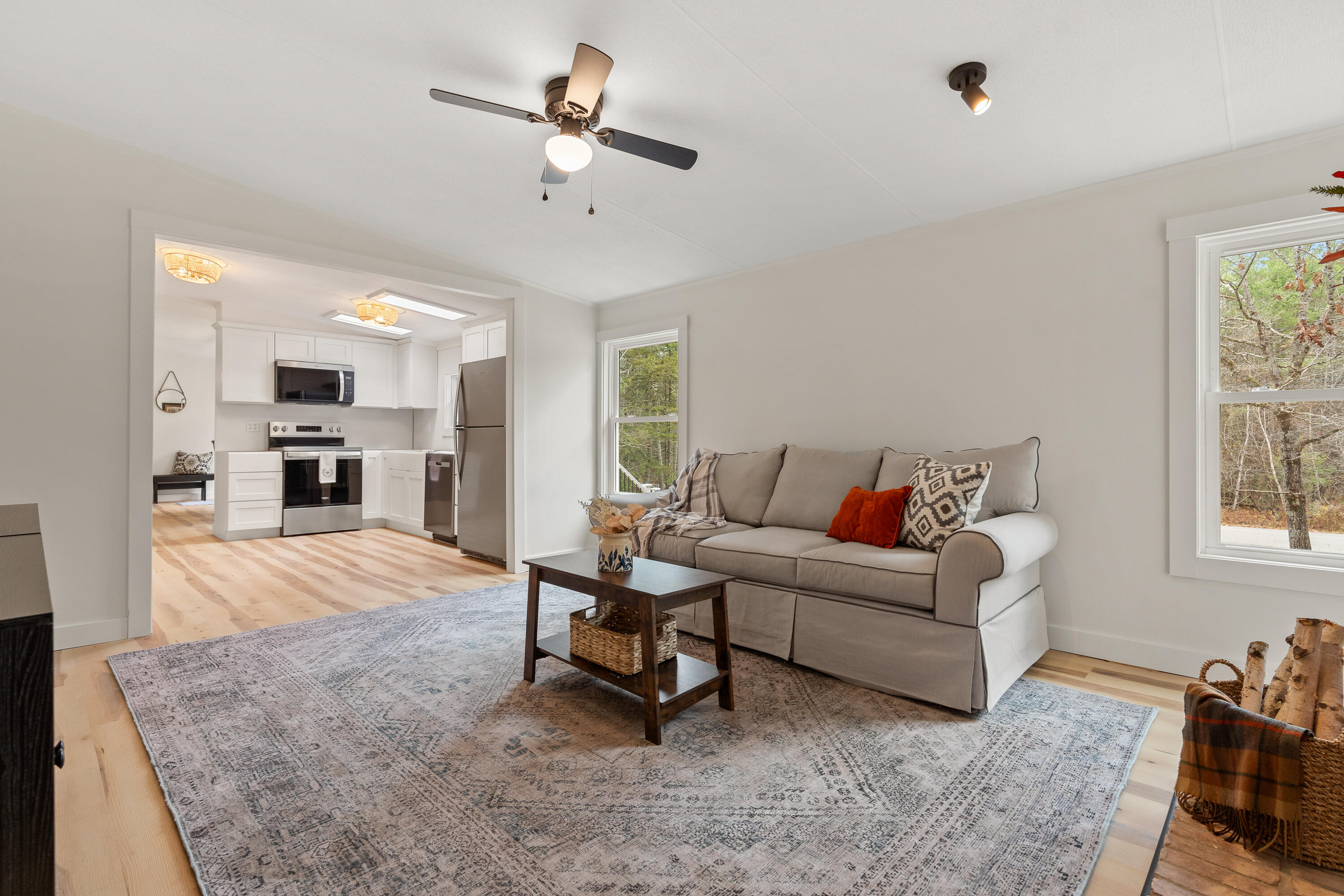 158 Lord Road Buxton ME 04093