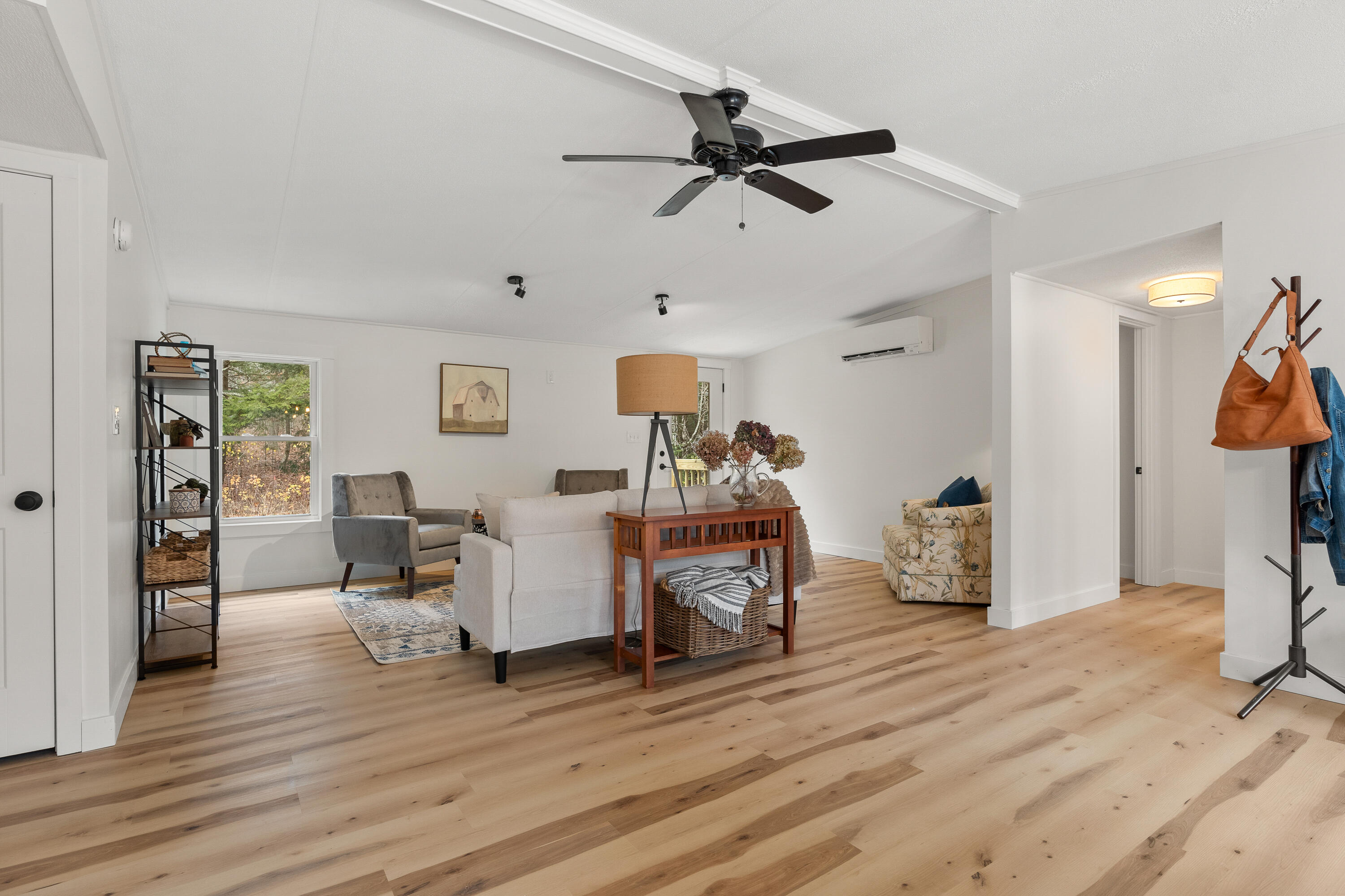 158 Lord Road Buxton ME 04093