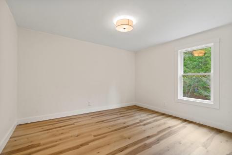 158 Lord Road Buxton ME 04093