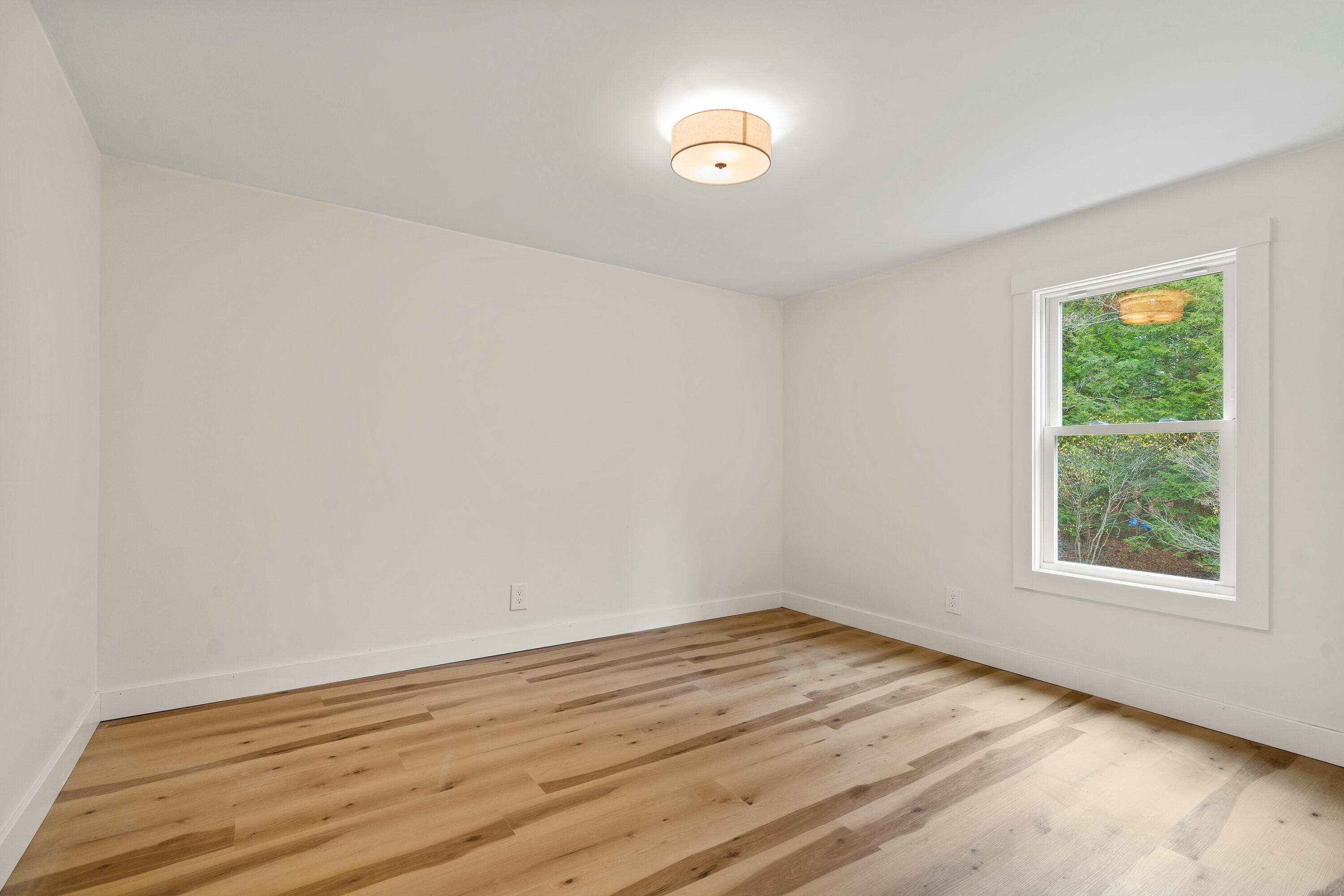 158 Lord Road Buxton ME 04093