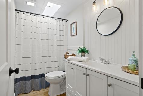 158 Lord Road Buxton ME 04093