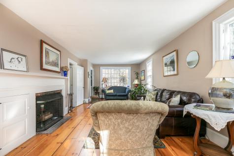 53 Falmouth Road Falmouth ME 04105