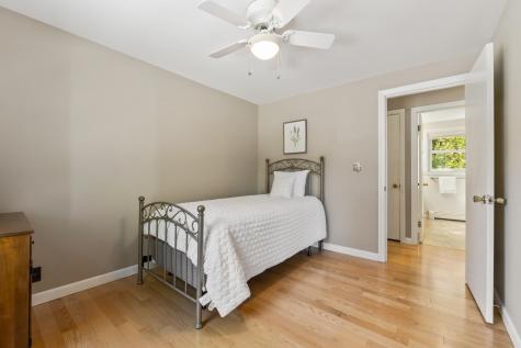 3 County Road York ME 03902