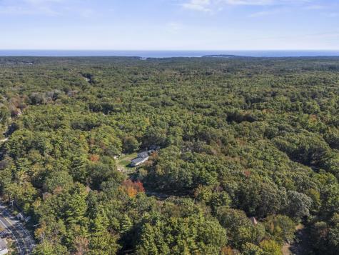 3 County Road York ME 03902