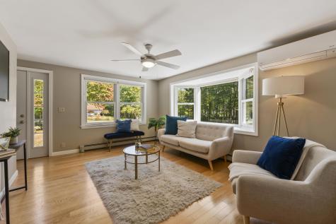 3 County Road York ME 03902