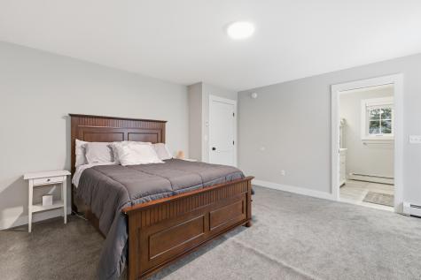 5 Long Lane Road Windham ME 04062