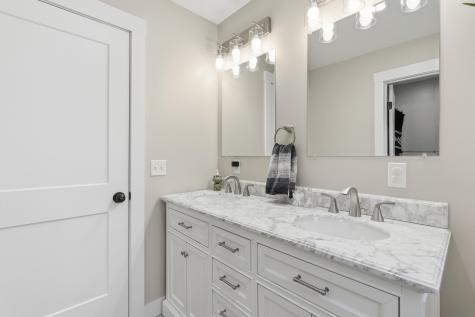 5 Long Lane Road Windham ME 04062