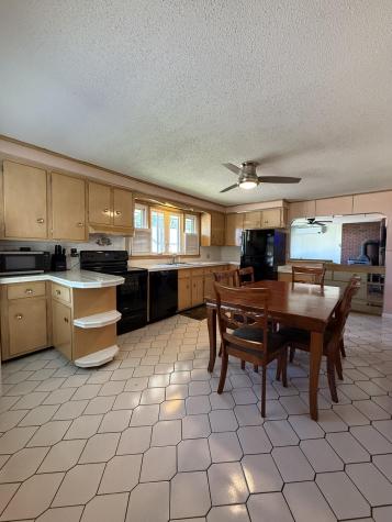 25 Albert Street Lewiston ME 04240