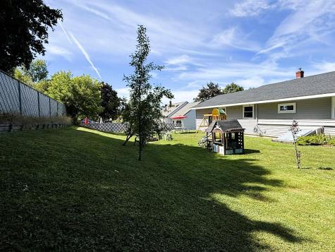 25 Albert Street Lewiston ME 04240