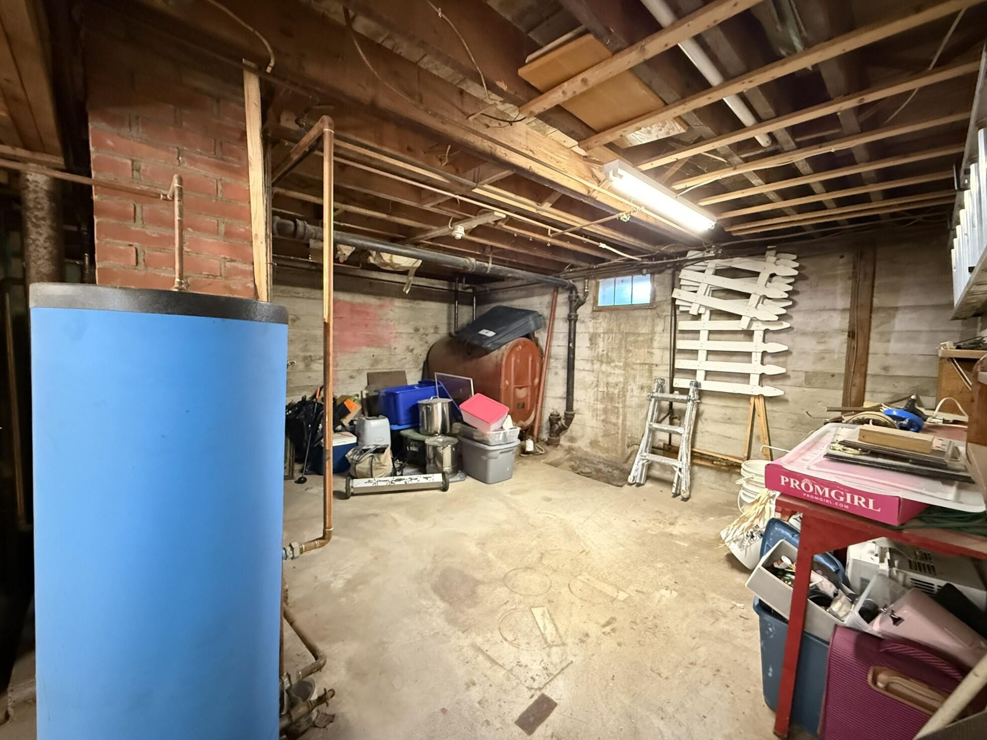 25 Albert Street Lewiston ME 04240
