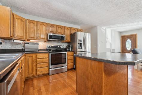 376 Pond Road Lewiston ME 04240