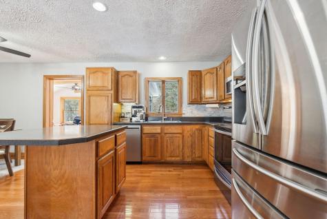 376 Pond Road Lewiston ME 04240