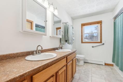 376 Pond Road Lewiston ME 04240