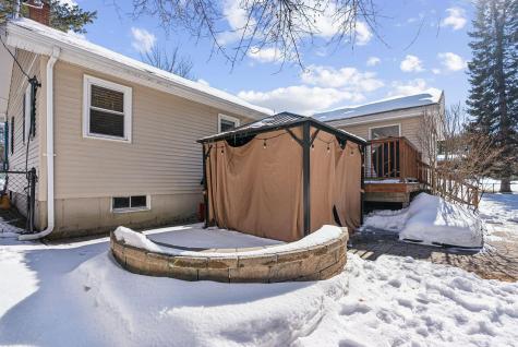 376 Pond Road Lewiston ME 04240