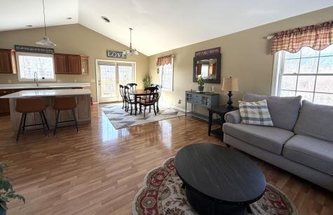 650 Hudson Road Glenburn ME 04401