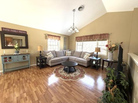 650 Hudson Road Glenburn ME 04401