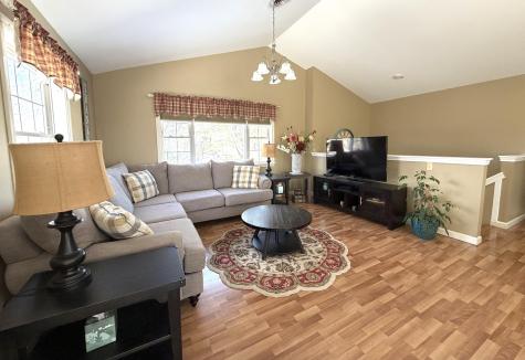 650 Hudson Road Glenburn ME 04401