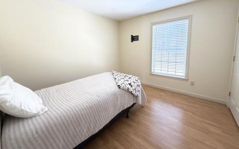 650 Hudson Road Glenburn ME 04401