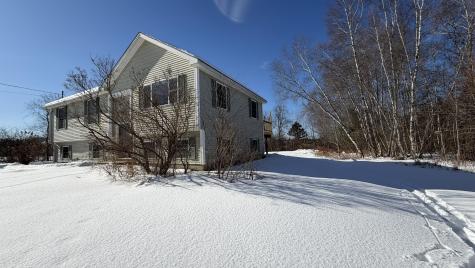 650 Hudson Road Glenburn ME 04401