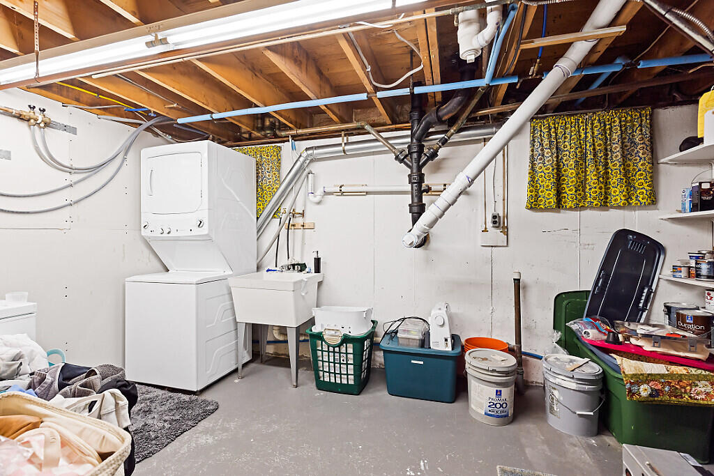 158 Bassett Road Winslow ME 04901