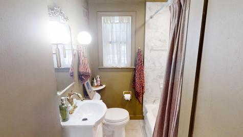 341 River Road Orrington ME 04474