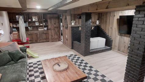 341 River Road Orrington ME 04474