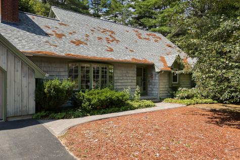 60 Boulder Drive Auburn ME 04210