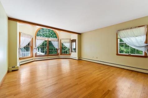 60 Boulder Drive Auburn ME 04210