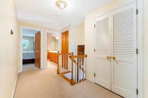 60 Boulder Drive Auburn ME 04210