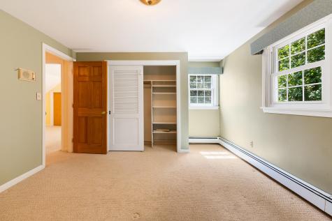 60 Boulder Drive Auburn ME 04210