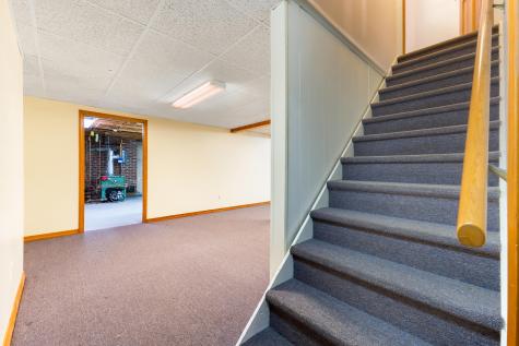 60 Boulder Drive Auburn ME 04210