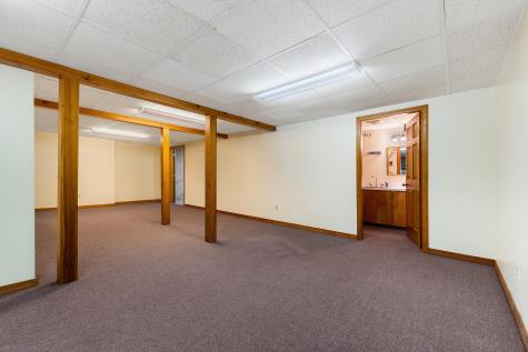 60 Boulder Drive Auburn ME 04210