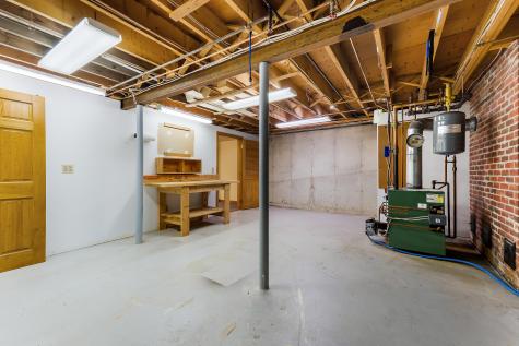 60 Boulder Drive Auburn ME 04210