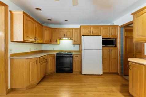 60 Boulder Drive Auburn ME 04210