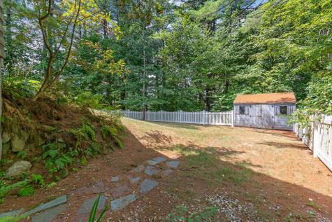 60 Boulder Drive Auburn ME 04210